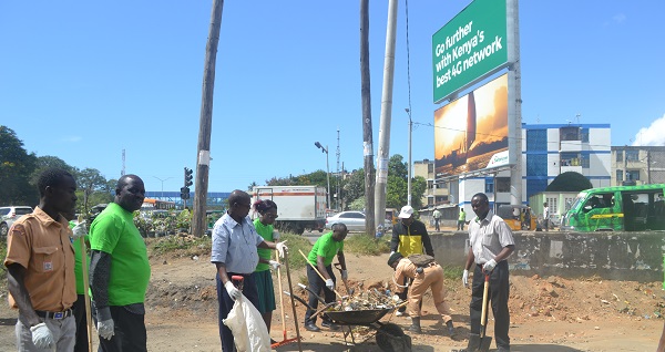 TUM MARKS WORLD CLEANUP DAY IN STYLE