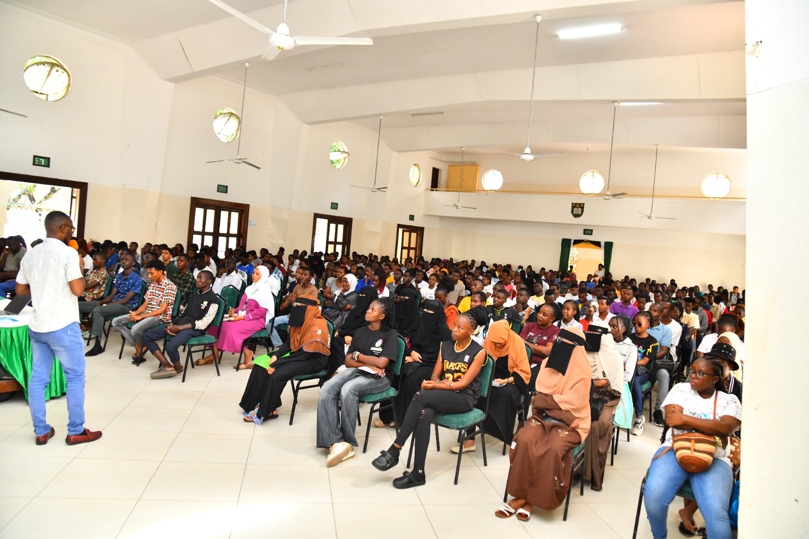 TUM welcomes new students with comprehensive departmental orientation