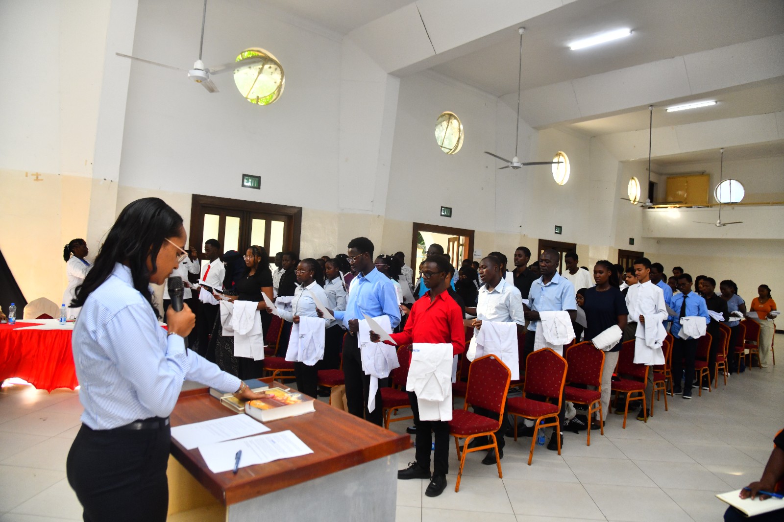 65 TUM Medical Students take Hippocratic Oath at White Coat Ceremony